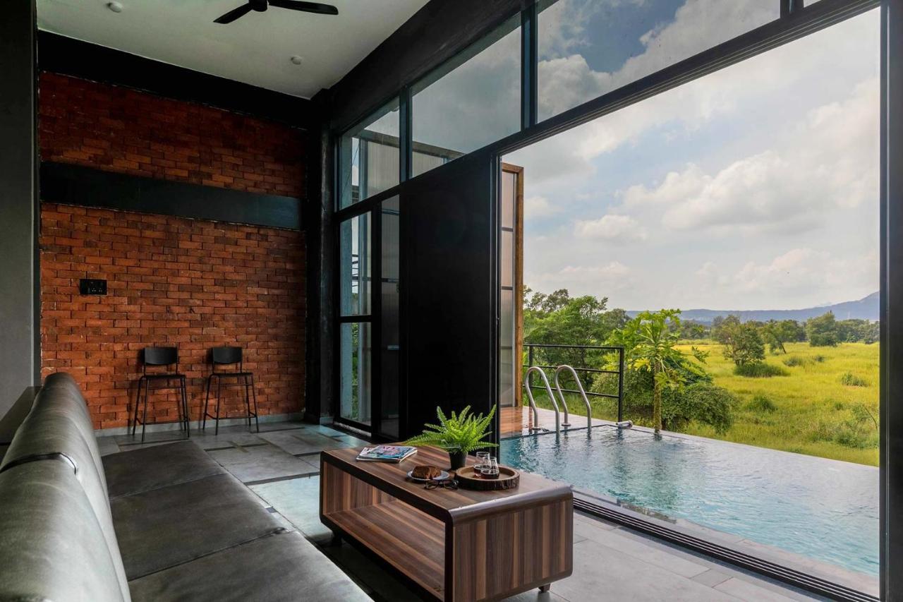 Two Villa By Stayvista With Infinity Pool, Farm & Mountain Views, Modern Interiors Karjat Extérieur photo
